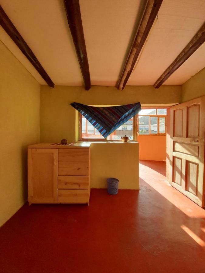 Wayqi Wasi Guest House ปีซัก ภายนอก รูปภาพ