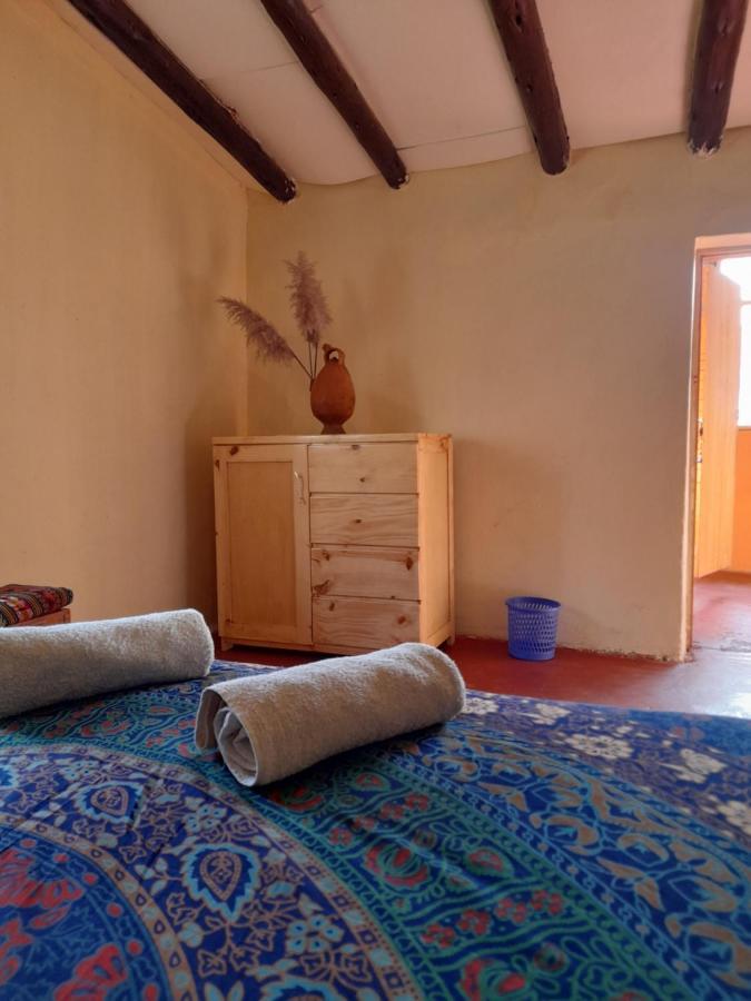 Wayqi Wasi Guest House ปีซัก ภายนอก รูปภาพ